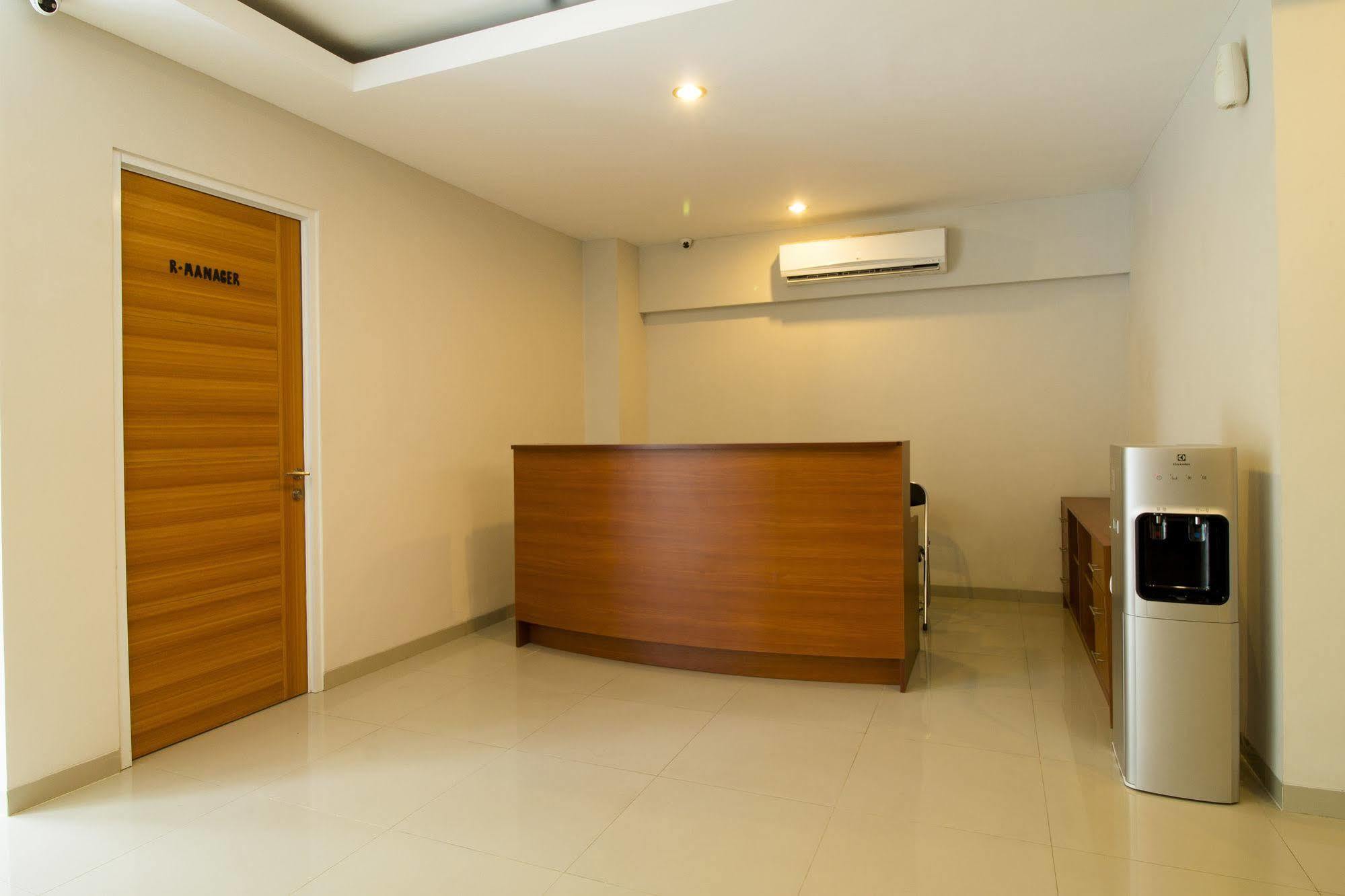 Reddoorz Plus @ Setiabudi Tengah Jakarta Eksteriør billede